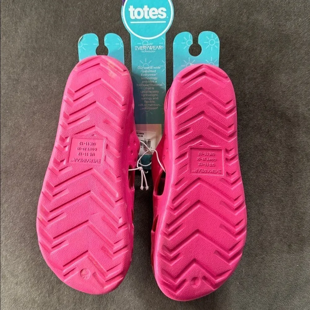 Kids Totes Pink Slip-On Waterproof Shoes Lightweight Size T 11-12 NEW